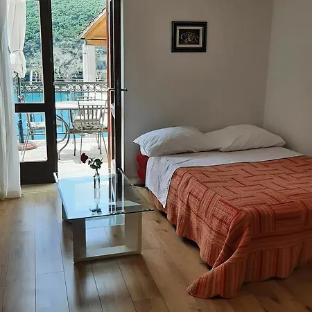 By The Sea Mali * Zaton (Dubrovnik-Neretva)